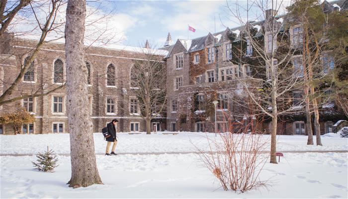 A view of the exterior of buildings at McMaster during the winter